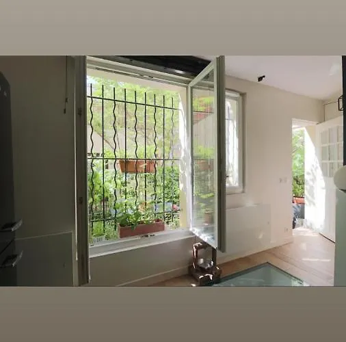 La Maison Bleue Apartman Párizs