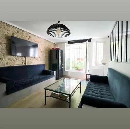 La Maison Bleue * Párizs