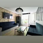 La Maison Bleue * Παρίσι